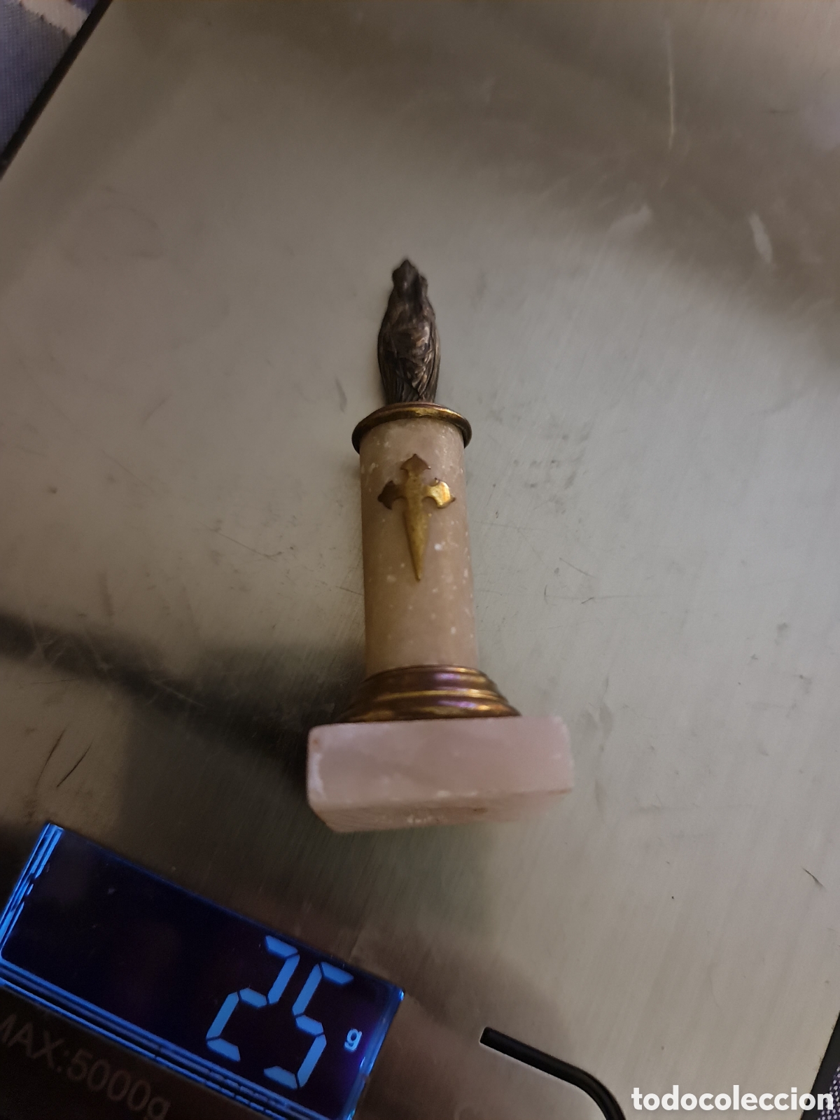 Antig&uuml;edades: Miniatura de la Virgen del Pilar sobre columna - Coleccionismo Religioso