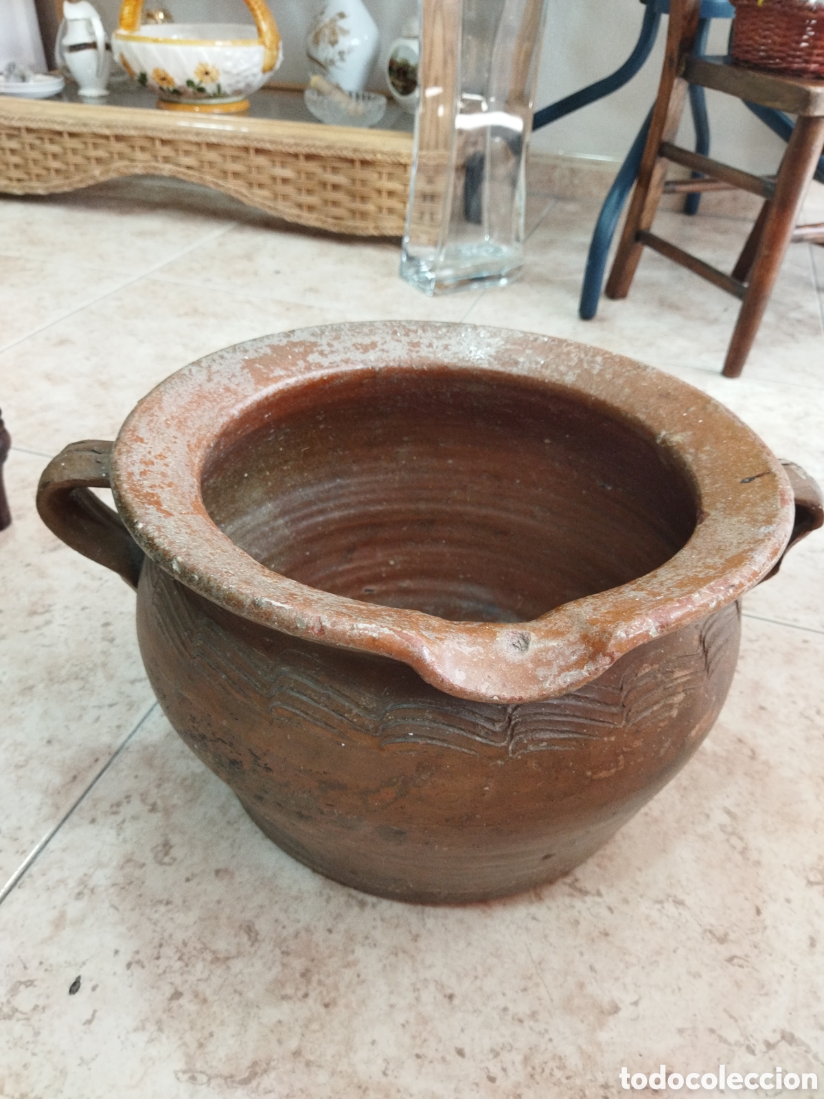 Antig&uuml;edades: Tarro de orde&ntilde;o antiguo