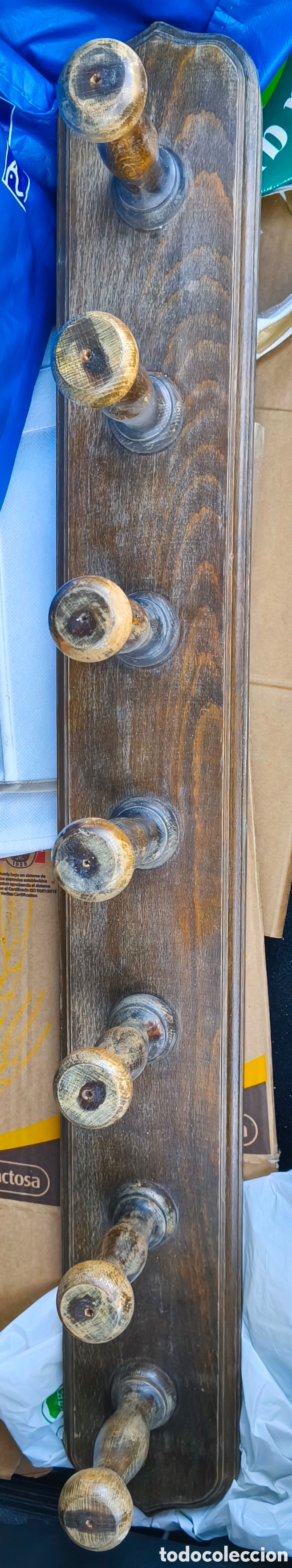 Antig&uuml;edades: PERCHERO DE MADERA CON SIETE COLGADORES A&Ntilde;OS 50-60. 90 cm.