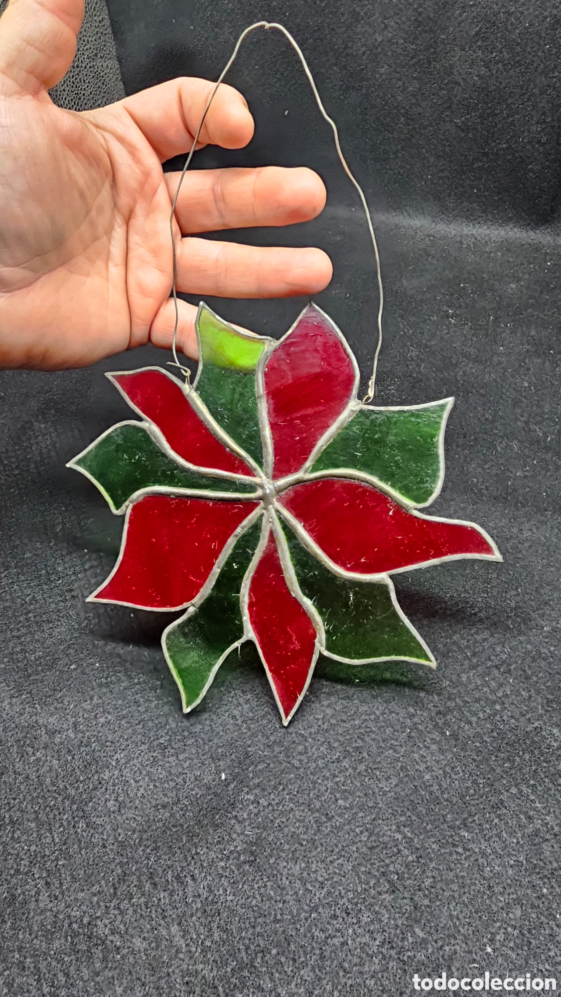 Antig&uuml;edades: Decoraci&oacute;n flor de cristal tipo vidriera