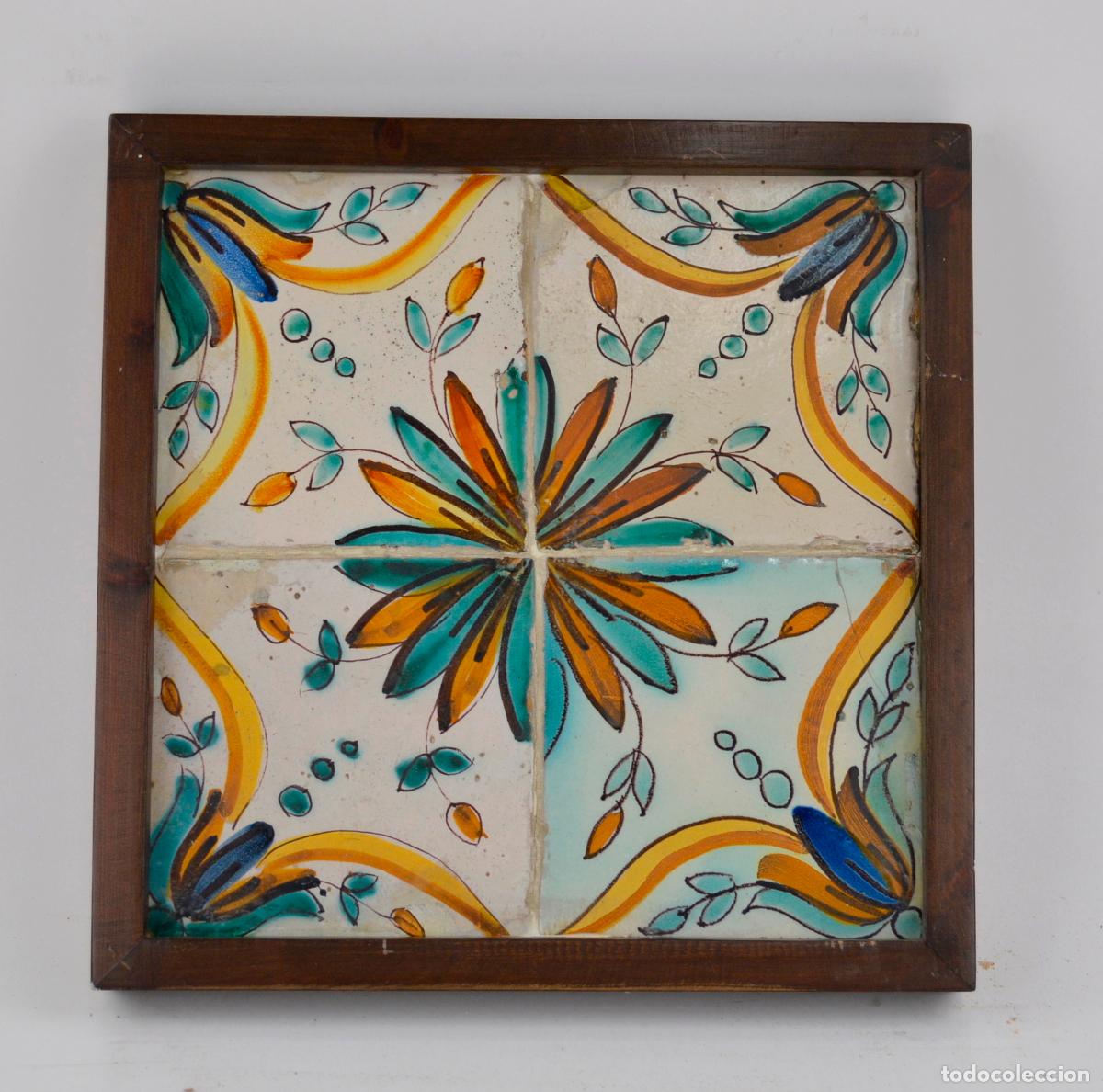 Antig&uuml;edades: Plaf&oacute;n de azulejos enmarcados siglo XVIII.