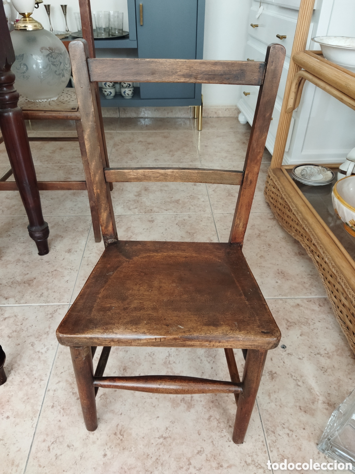 Antig&uuml;edades: Silla antigua para ni&ntilde;os