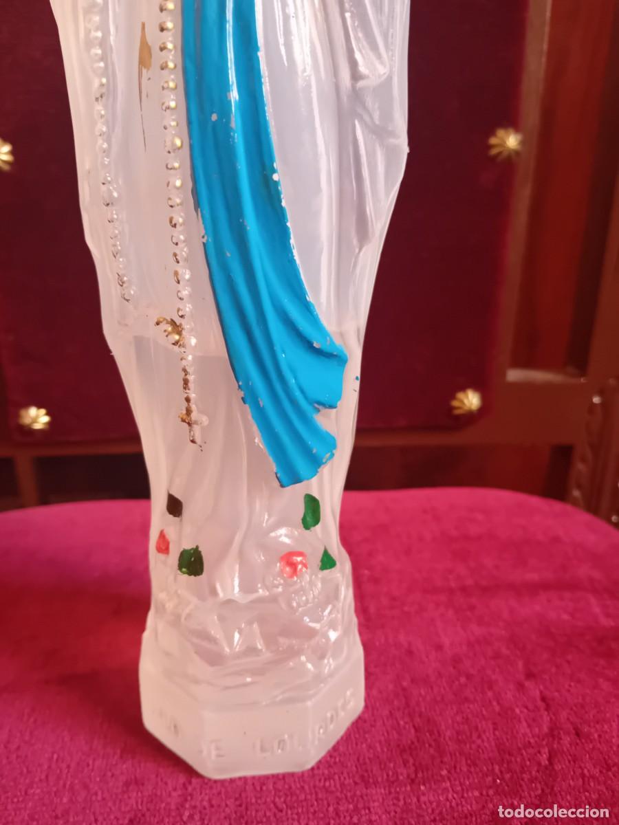 Antig&uuml;edades: Nuestra se&ntilde;ora de Lourdes con agua - Foto 2