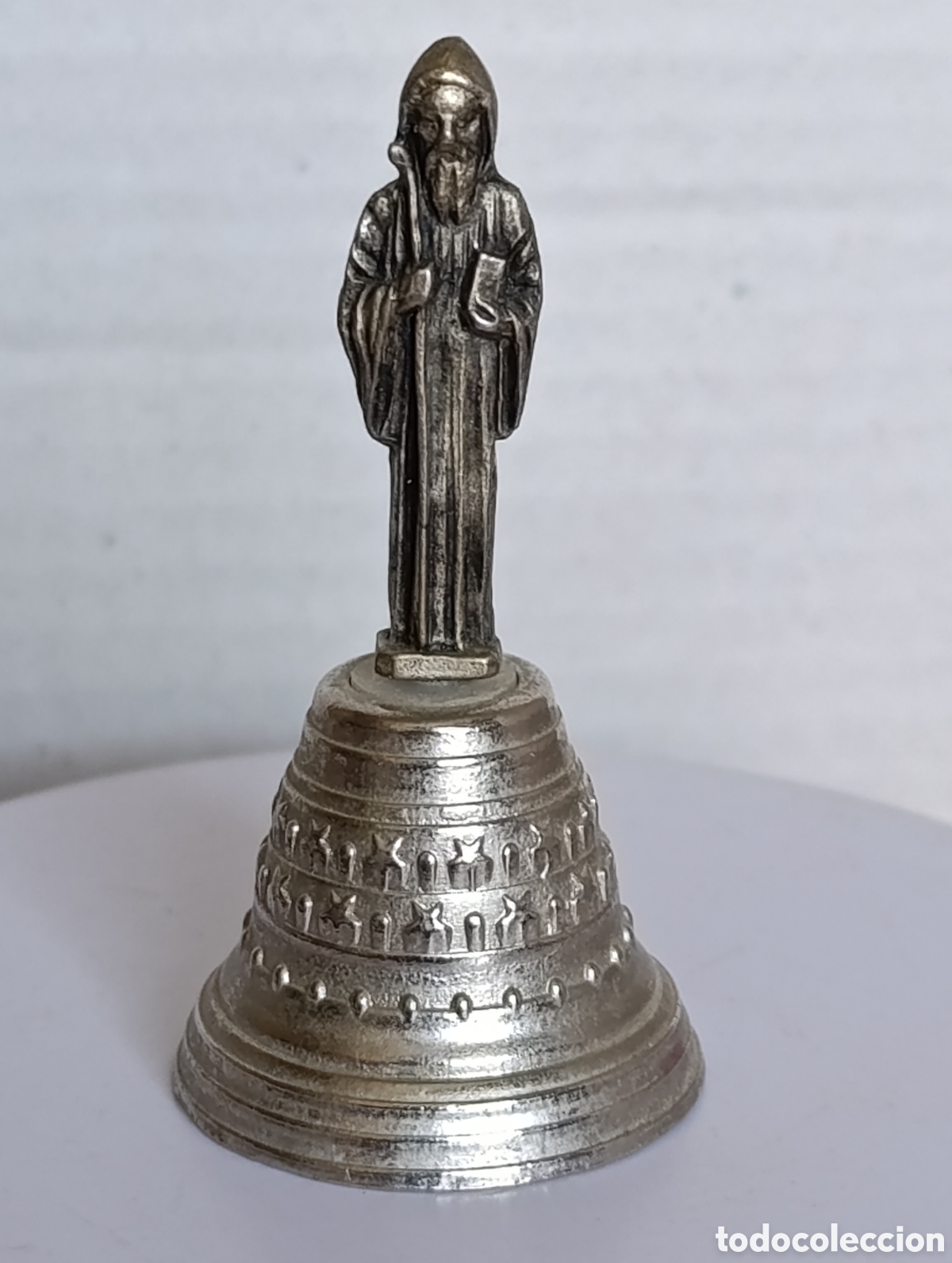 Antiguidades: CAMPANITA METALICA / CON SANTO