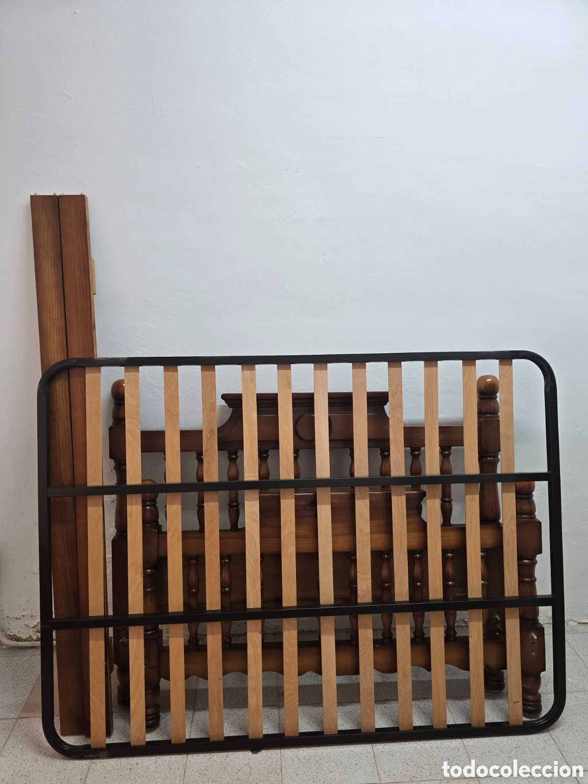 Antiquit&eacute;s: Estructura de cama madera + colchon 150 x 190