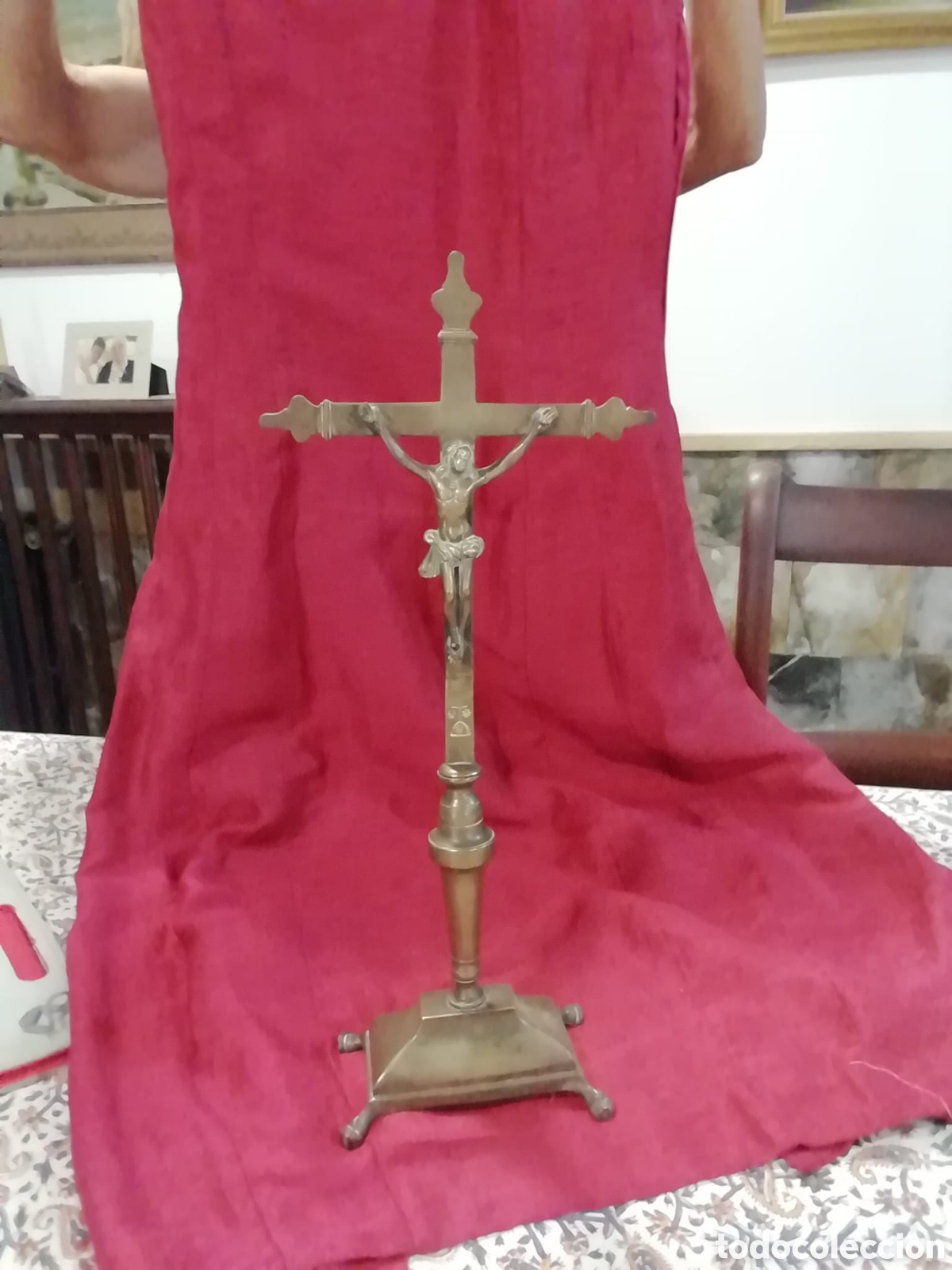 Antig&uuml;edades: Crucifijo sobremesa antiguo