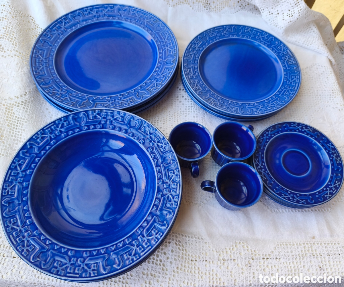 Antig&uuml;edades: Vajilla y juego de caf&eacute; vintage azul cobalto