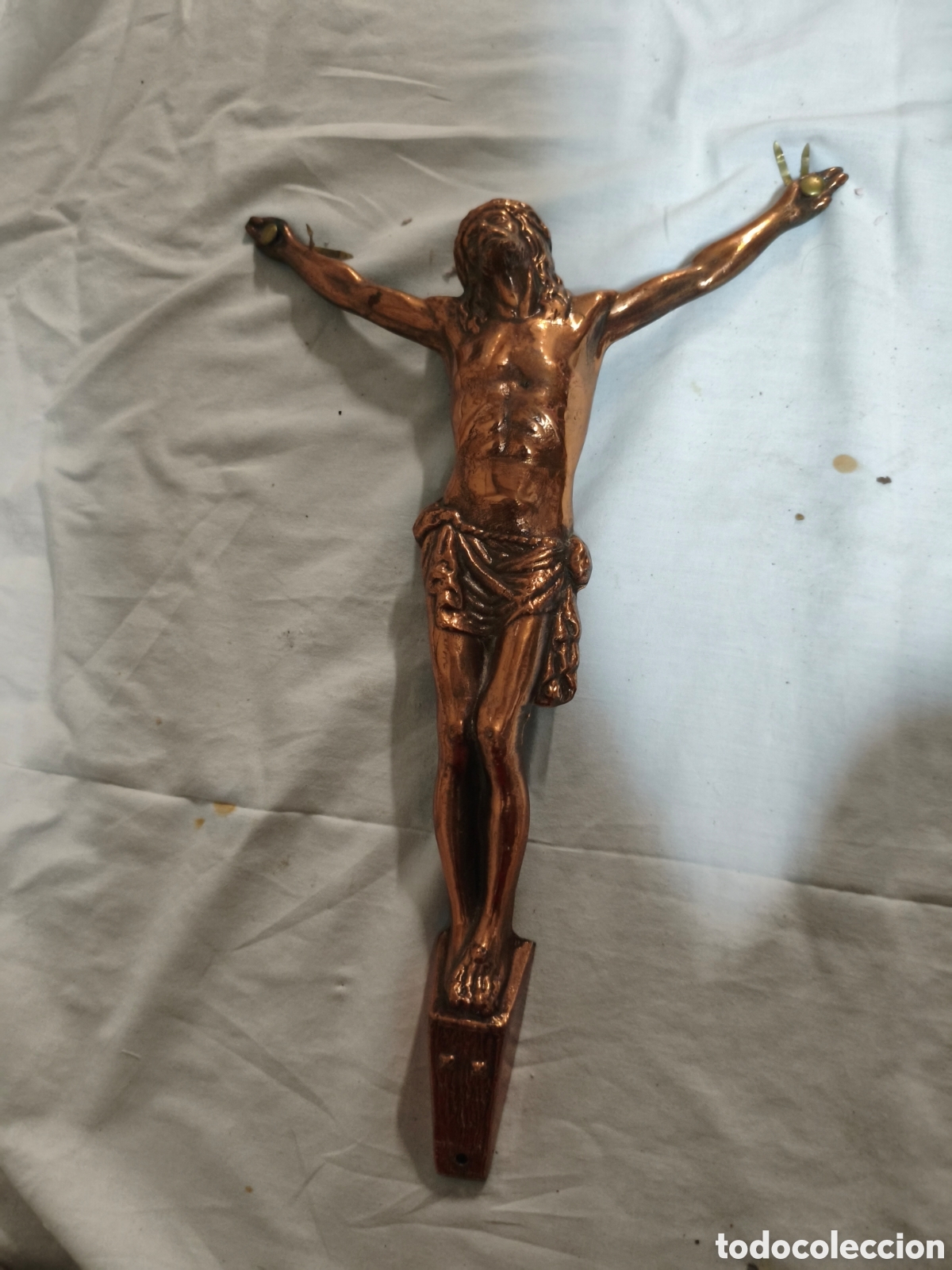 Antig&uuml;edades: Jes&uacute;s Cristo met&aacute;lico para colocar en una cruz