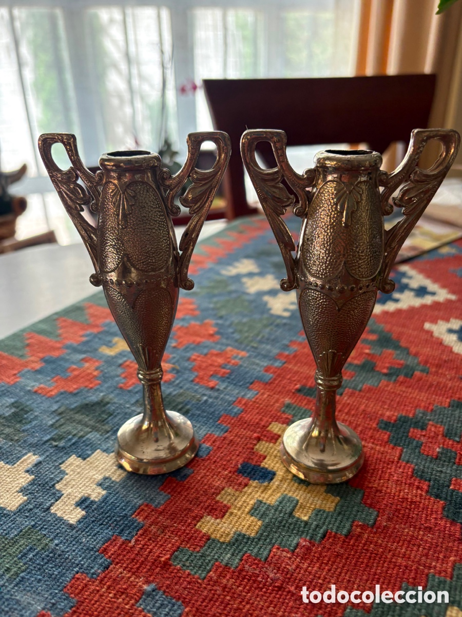 Antig&uuml;edades: Candelabros plateados peque&ntilde;os - Foto 1
