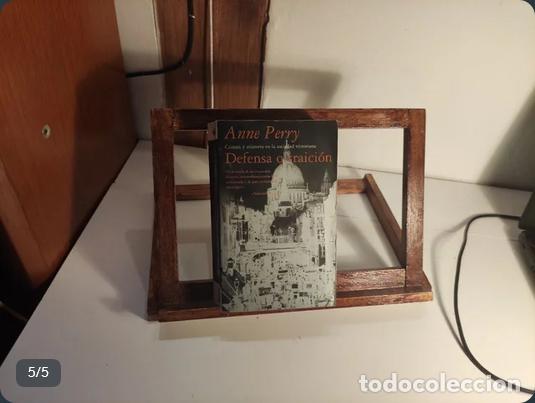 Antig&uuml;edades: Atril sobremesa, hechura artesana
