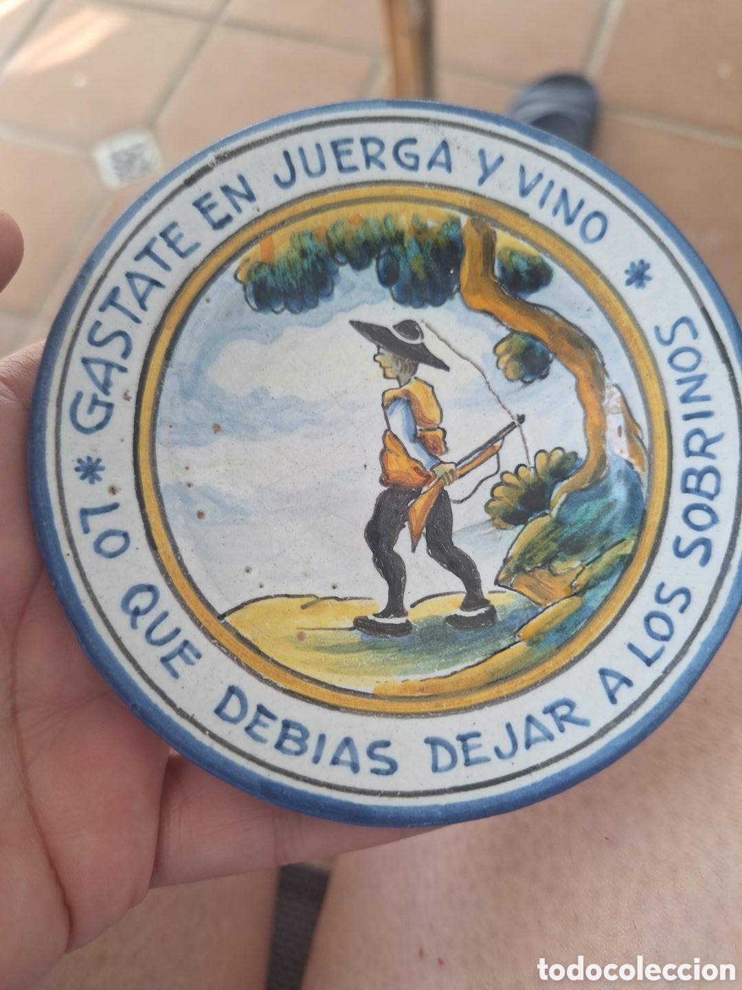 Antig&uuml;edades: Cer&aacute;mica de toledo peque&ntilde;a