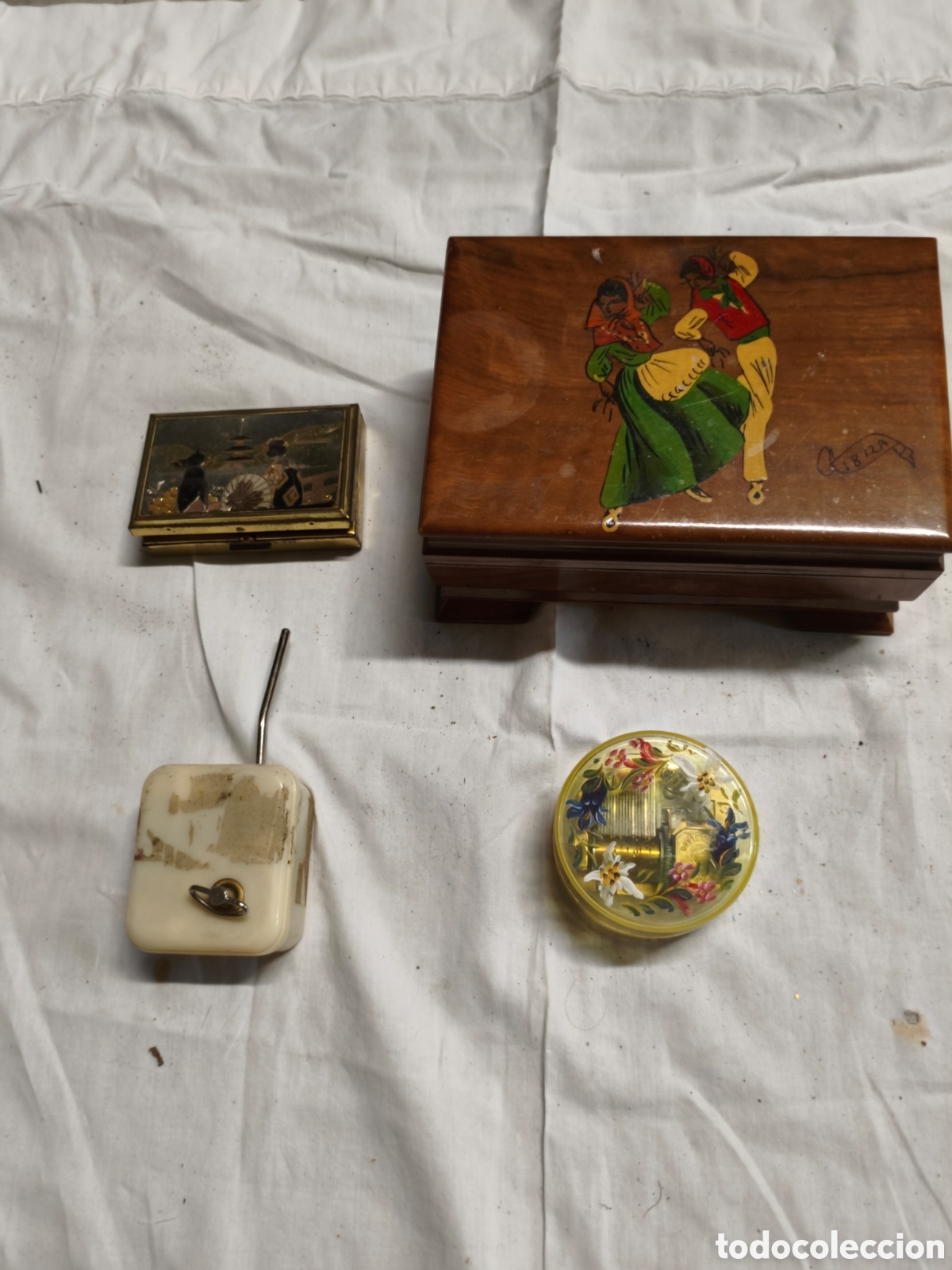 Antig&uuml;edades: Lote cajitas musicales