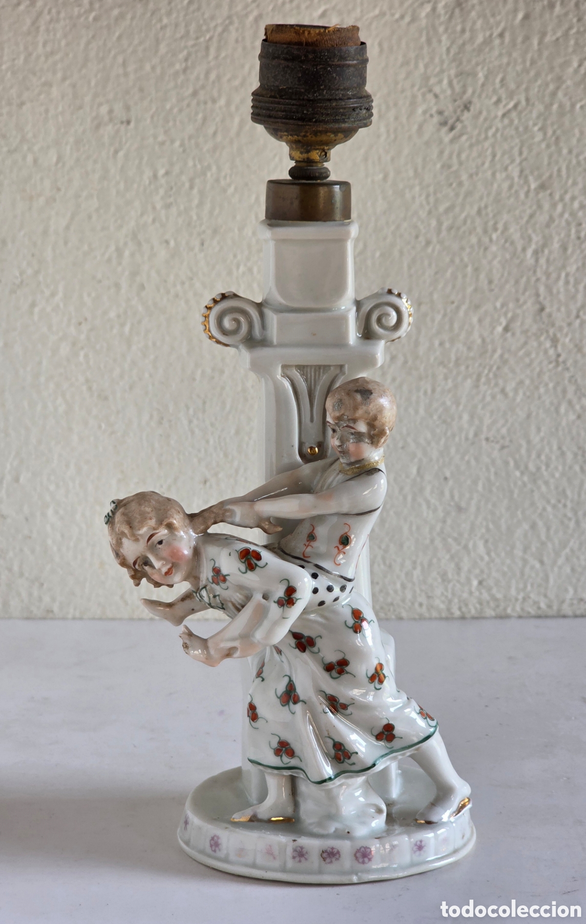 Antig&uuml;edades: Antigua L&aacute;mpara sobremesa Ni&ntilde;a y Ni&ntilde;o Jugando a Caballito - Porcelana Decoraci&oacute;n Vintage Iluminaci&oacute;n