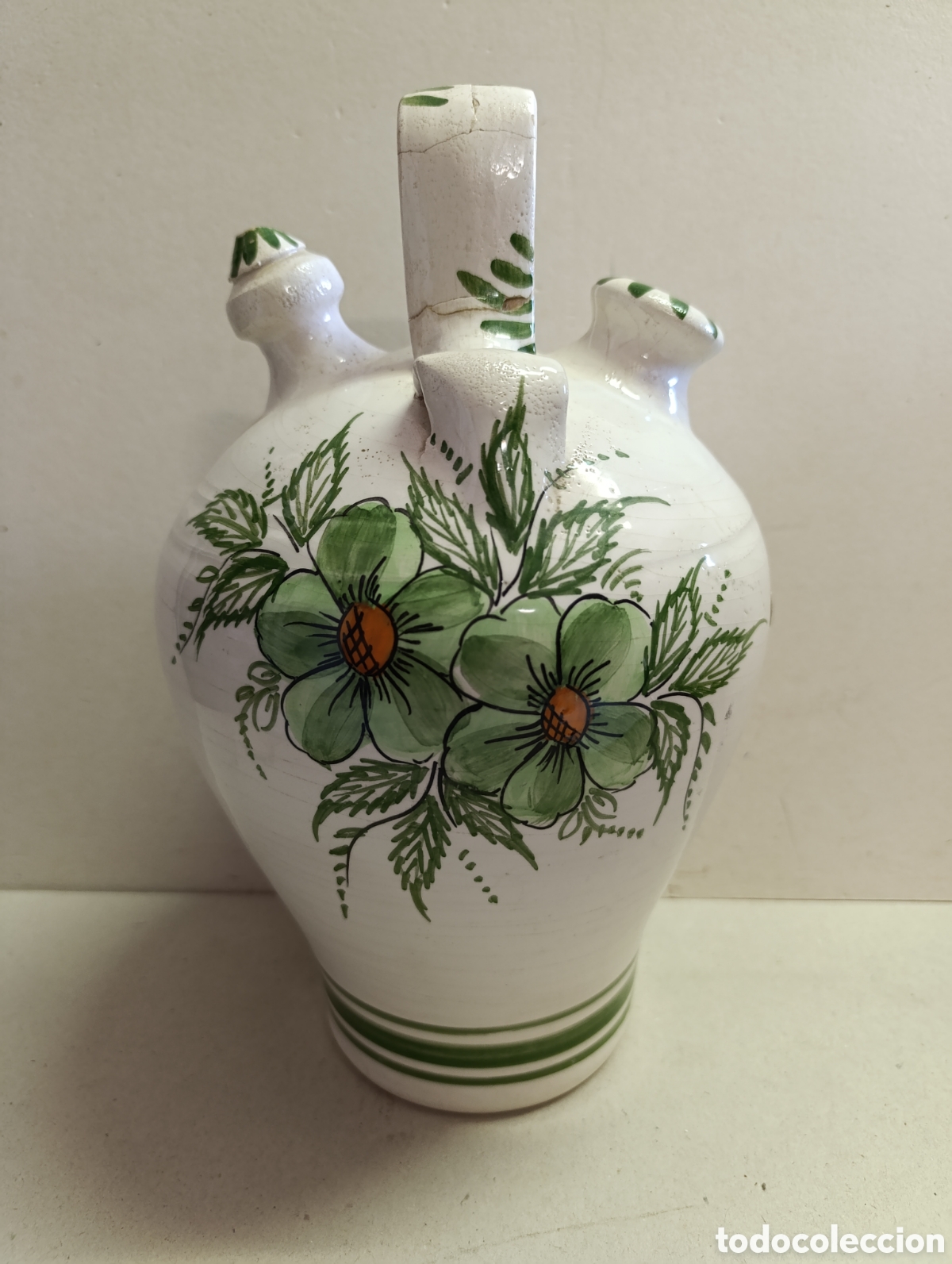 Antig&uuml;edades: BOTIJO DE CERAMICA ESMALATADA CON DECORACION VEGETAL PINTADA A MANO EN TONOS VERDES.