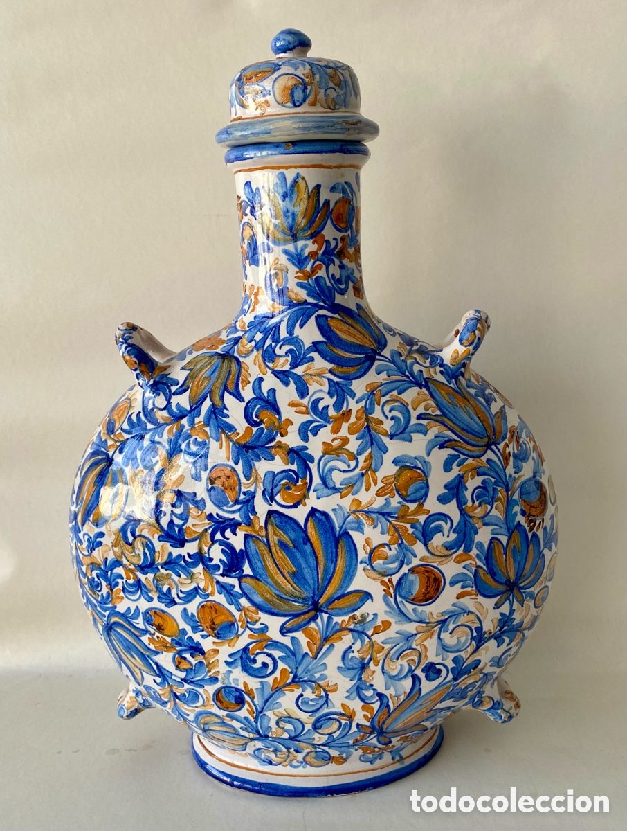 Antig&uuml;edades: Jarra botija ancho de cer&aacute;mica de Talavera de la Reina Firmado PB Principios Siglo XX