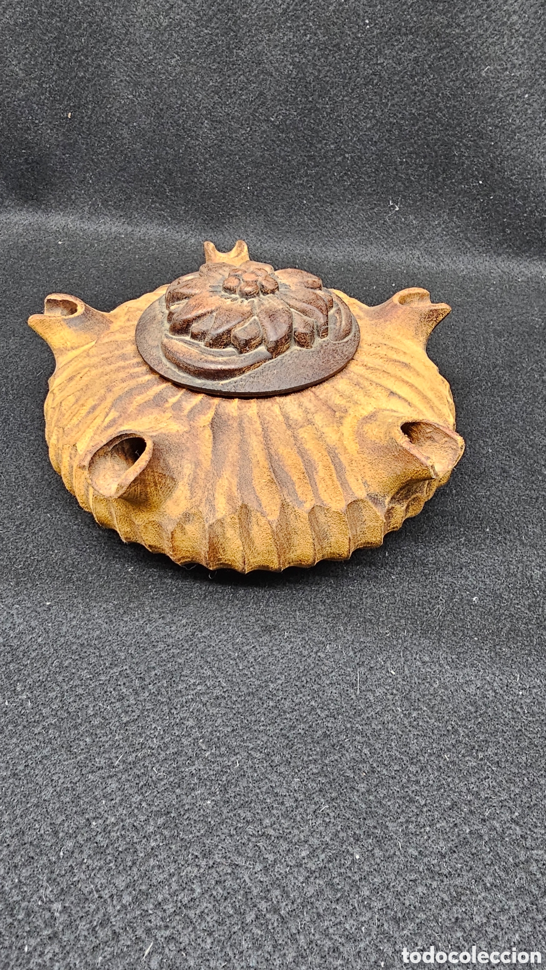 Antig&uuml;edades: GROLLA ( copa de la amistad ) de madera tallada