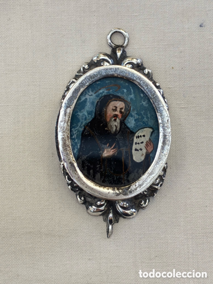 Antig&uuml;edades: Relicario de plata S.XIX