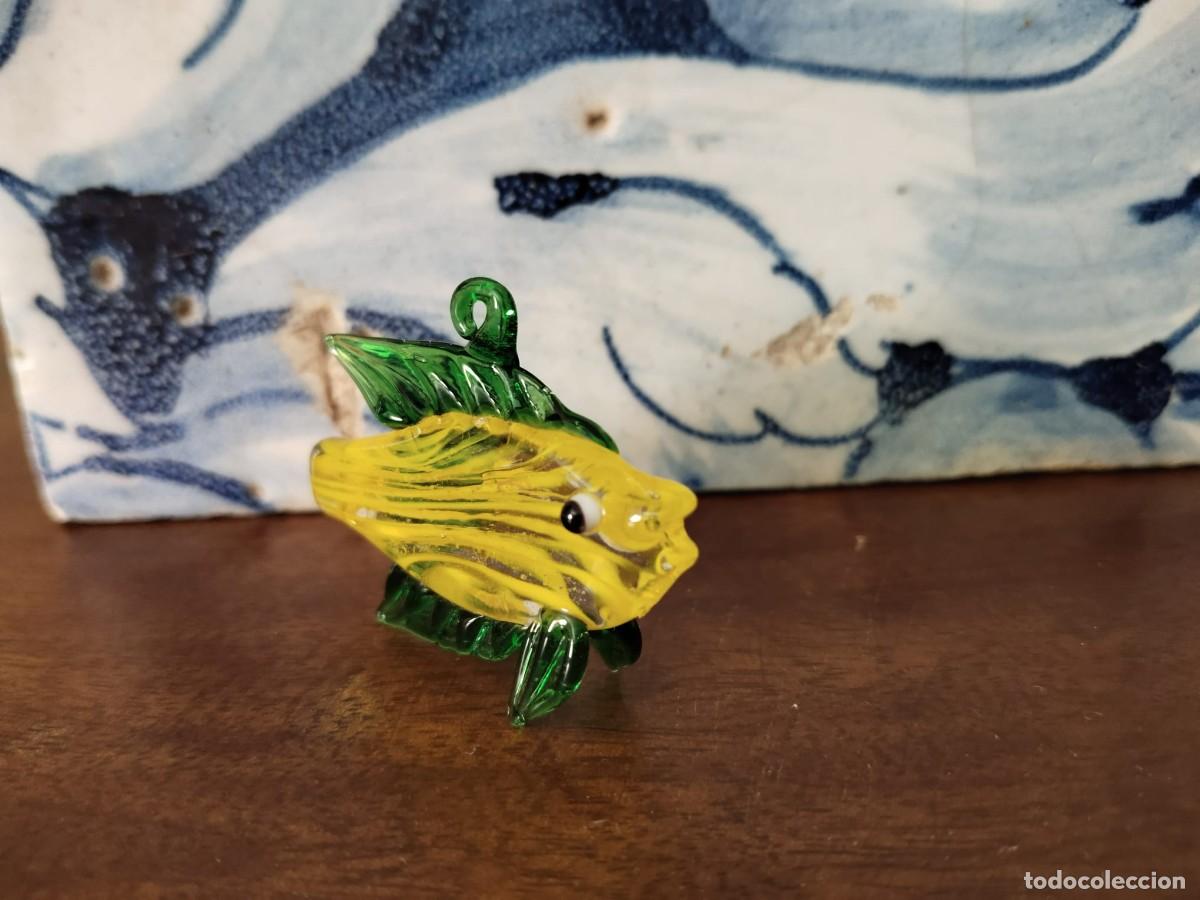 Antig&uuml;edades: Pececillo de cristal. 4,5 cm. - Foto 6