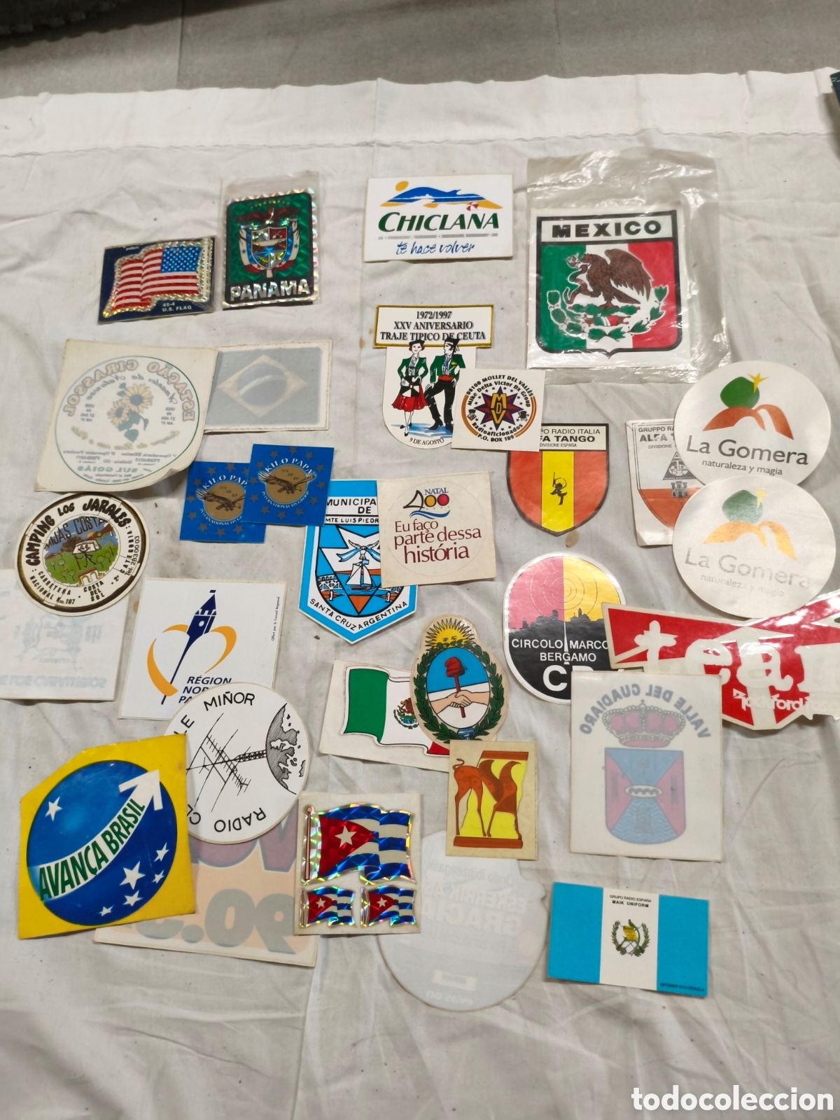 Antig&uuml;edades: Gran lote autoadhesivos antiguos