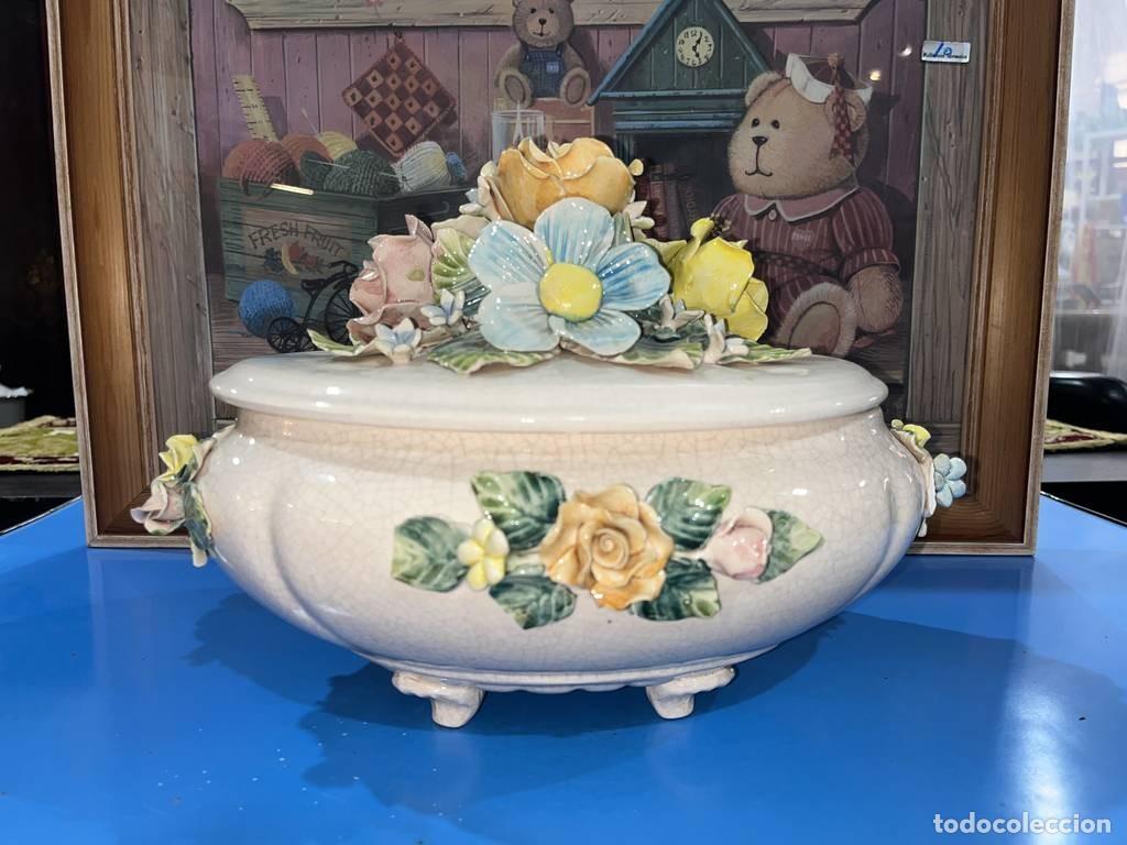 Antig&uuml;edades: SOPERA PORCEL&Aacute;NICA..