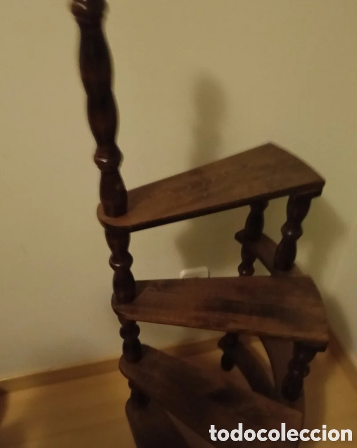 Antig&uuml;edades: Silla madera caracol librer&iacute;a nueva - Foto 3