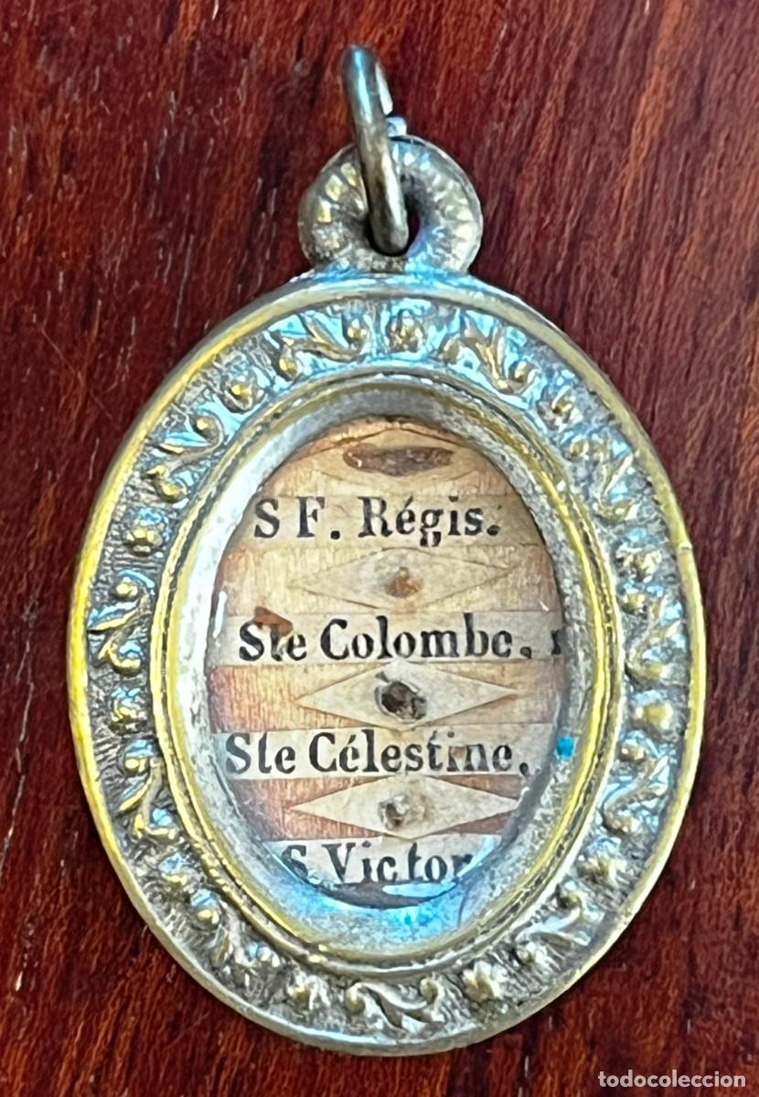 Antig&uuml;edades: ANTIGUO RELICARIO, CUATRO SANTOS Y SELLO DE LACRE, SIGLO XIX
