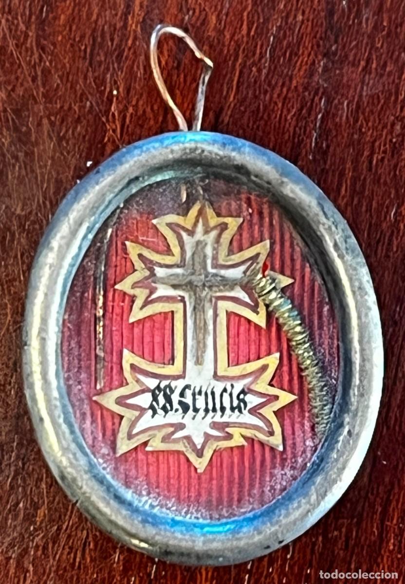 Antig&uuml;edades: ANTIGUO RELICARIO OVAL DE SAN F&Eacute;LIX EN PLATA, CON CRISTAL, RELIQUIA Y SELLO DE LACRE, SIGLO XIX