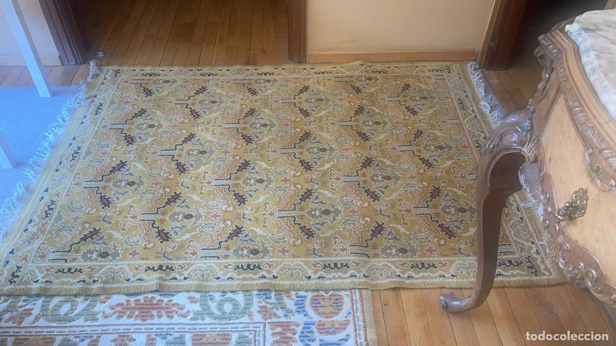 Antig&uuml;edades: Alfombra de lana muy decorativa