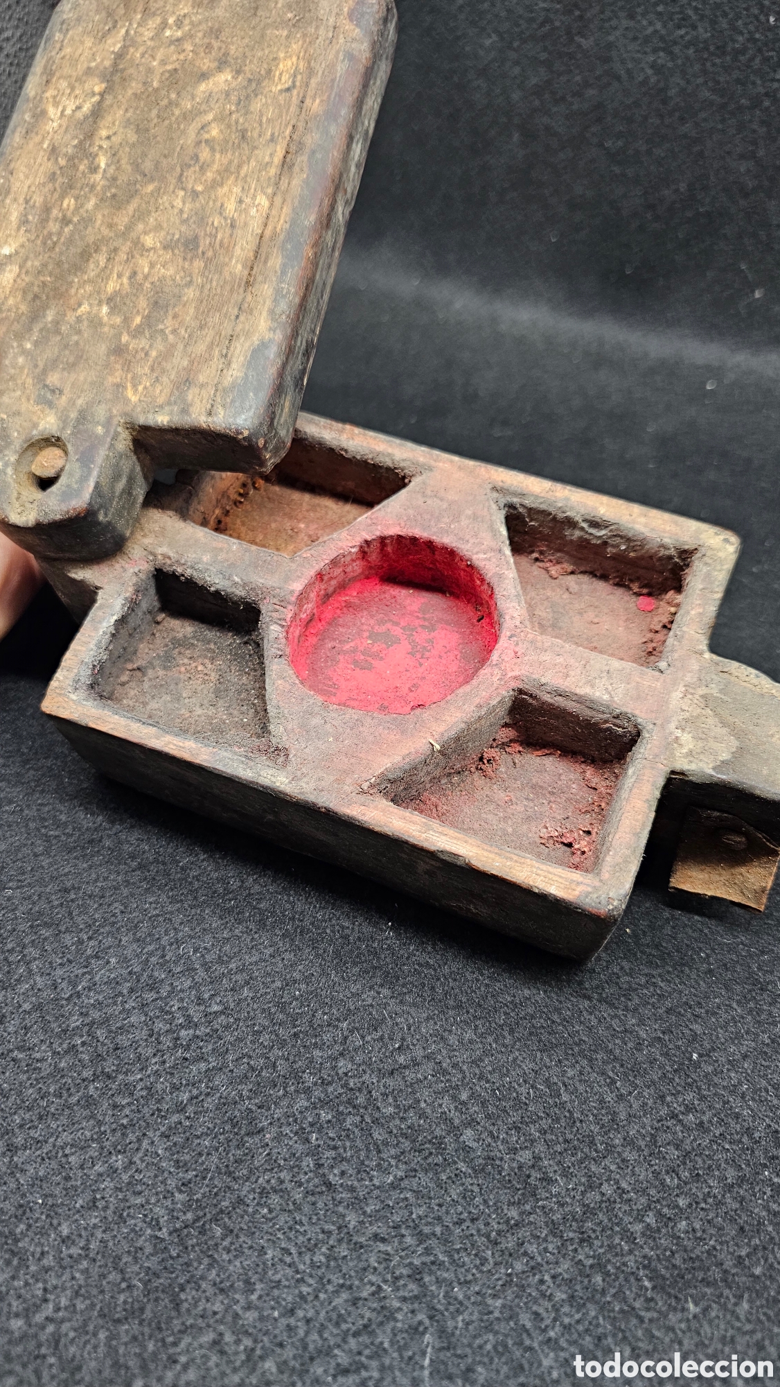 Antig&uuml;edades: Antigua caja de maquillaje/ especiero egipcio