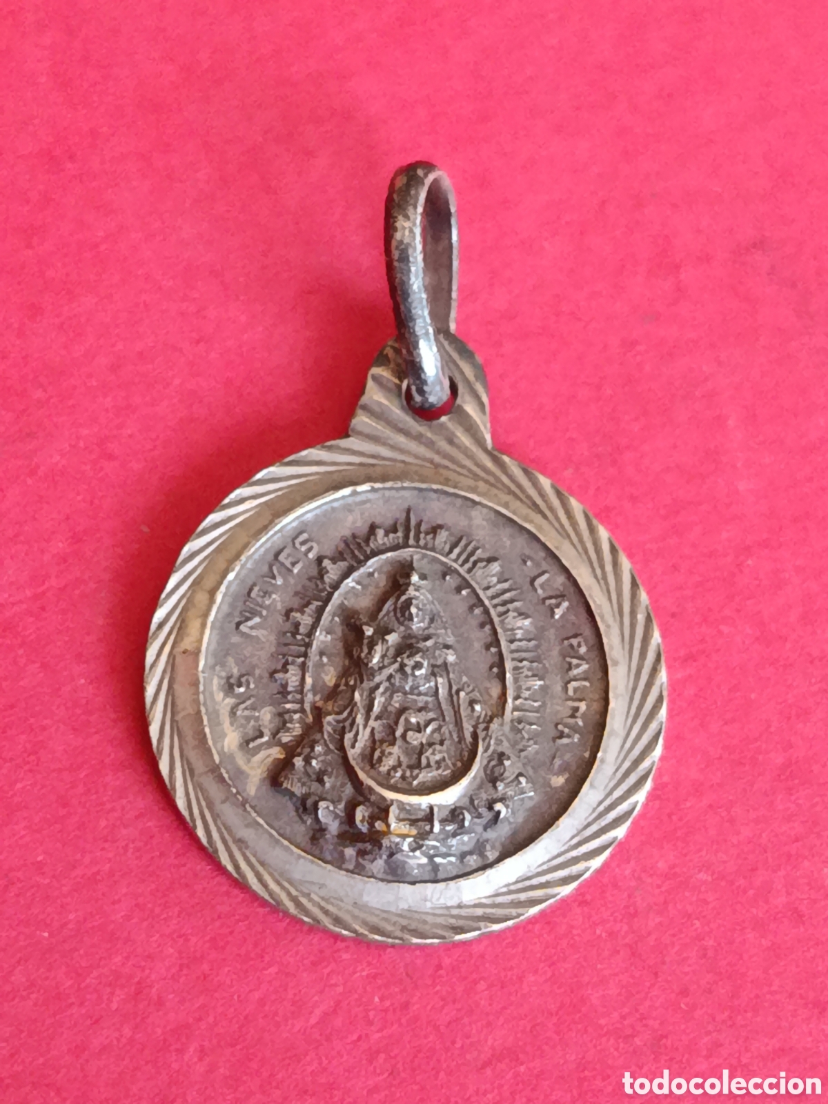 Antig&uuml;edades: ANTIGUA MEDALLA DE NTRA SRA DE LAS NIEVES. LA PALMA. CANARIAS. 1,6 CM. PLATA 1,9 GR.