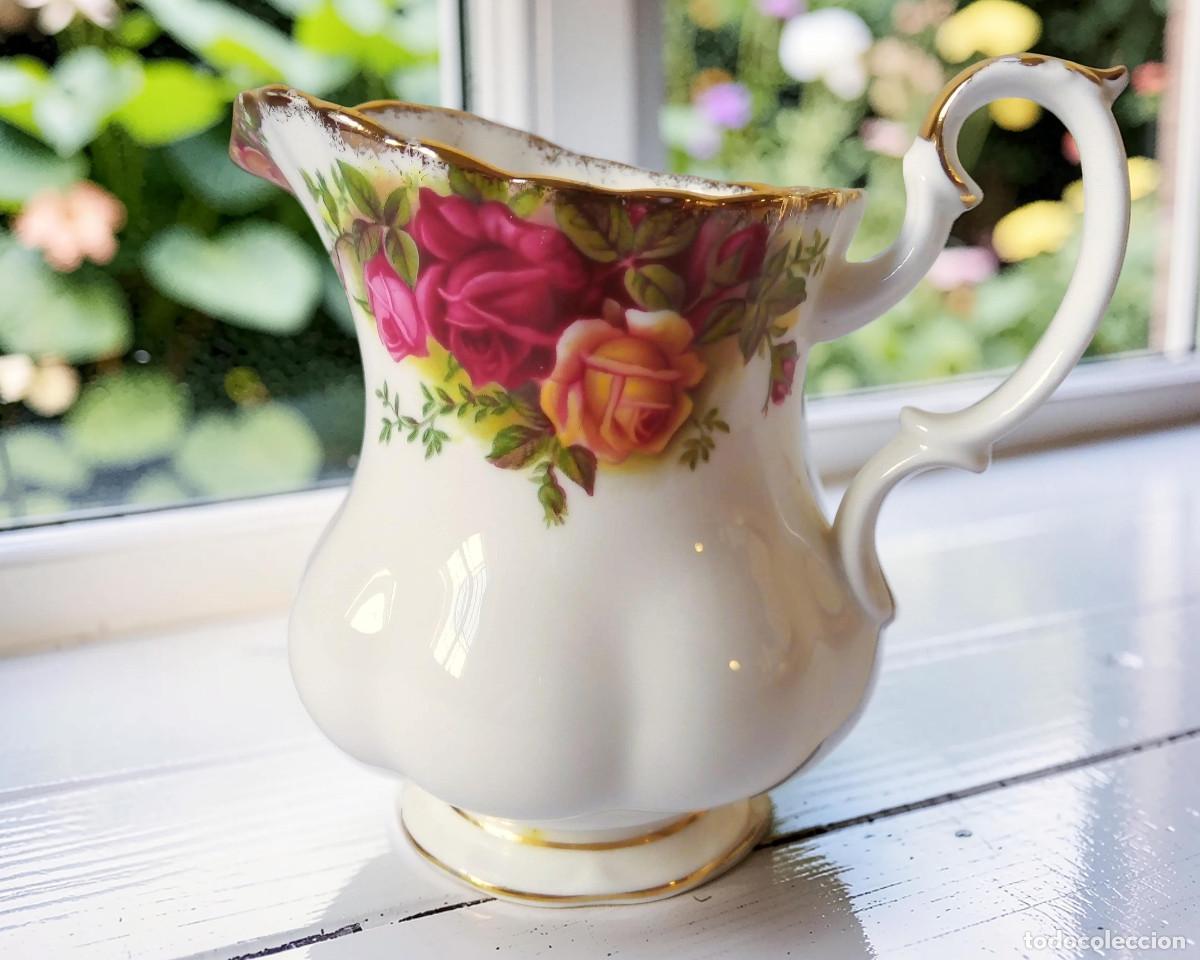 Antiquit&eacute;s: Lechera grande 10 cm Royal Albert Old Country Roses