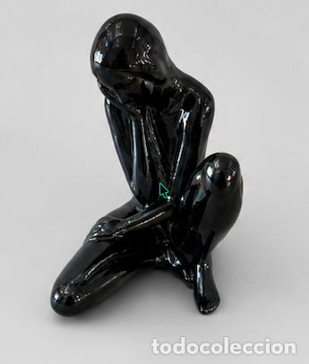 Antig&uuml;edades: Lote de 2 esculturas de Thous cer&aacute;mica negra