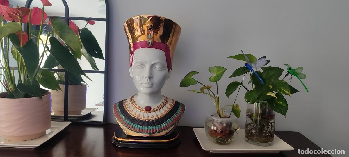 Antig&uuml;edades: Busto de Nefertiti en Porcelana Nadal - Edici&oacute;n Limitada Numerada 326/2000