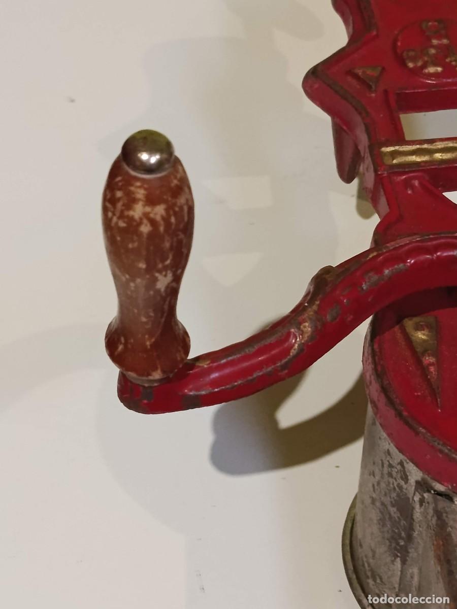 Antig&uuml;edades: Antiguo rayador ELMA - Foto 3