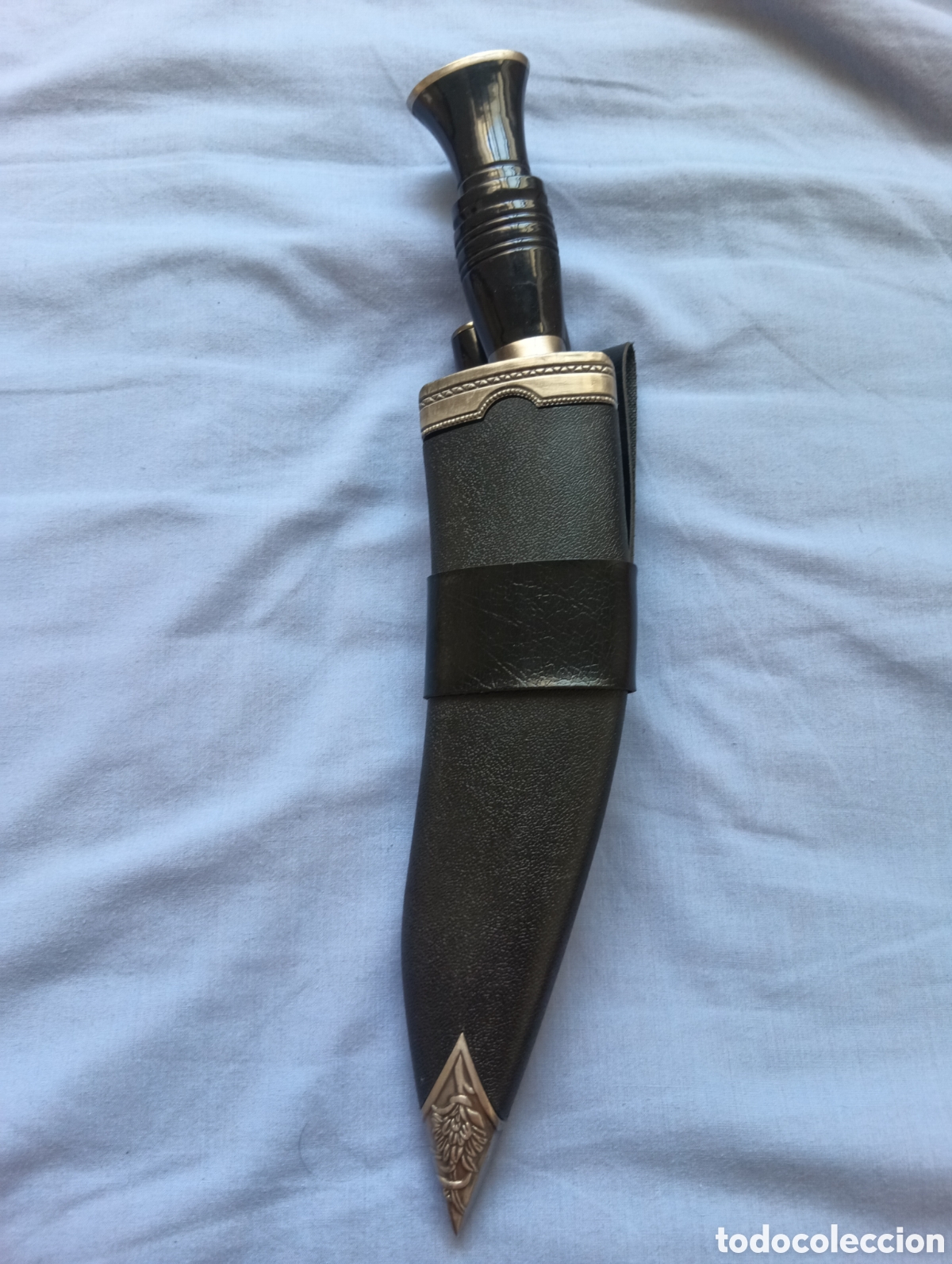 Antig&uuml;edades: Cuchillo Kukri artesania. Env&iacute;o por Inpost (asegurado) incluido