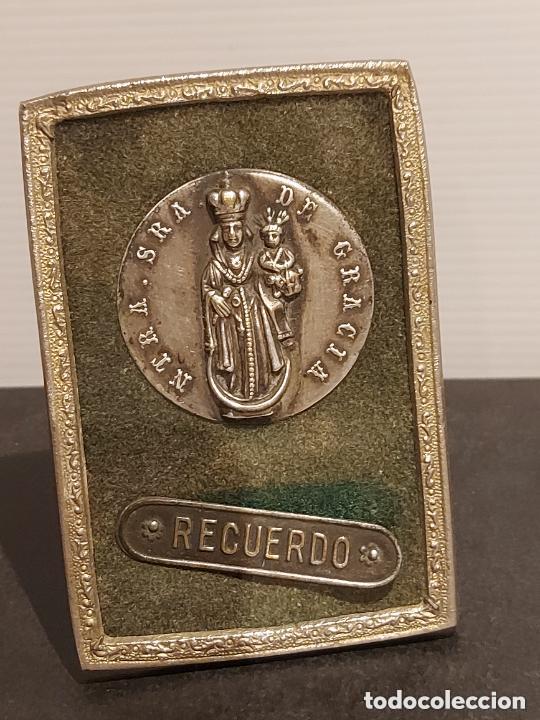 Antig&uuml;edades: ANTIGUA PLACA DEVOCIONAL DE SOBREMESA | NTRA. SRA. DE GRACIA | RECUERDO | CON CABALLETE