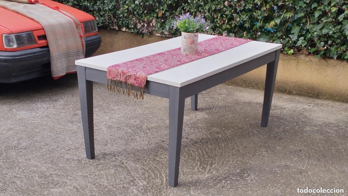 Antig&uuml;edades: Mesa maciza de comedor Vintage RESTAURADA