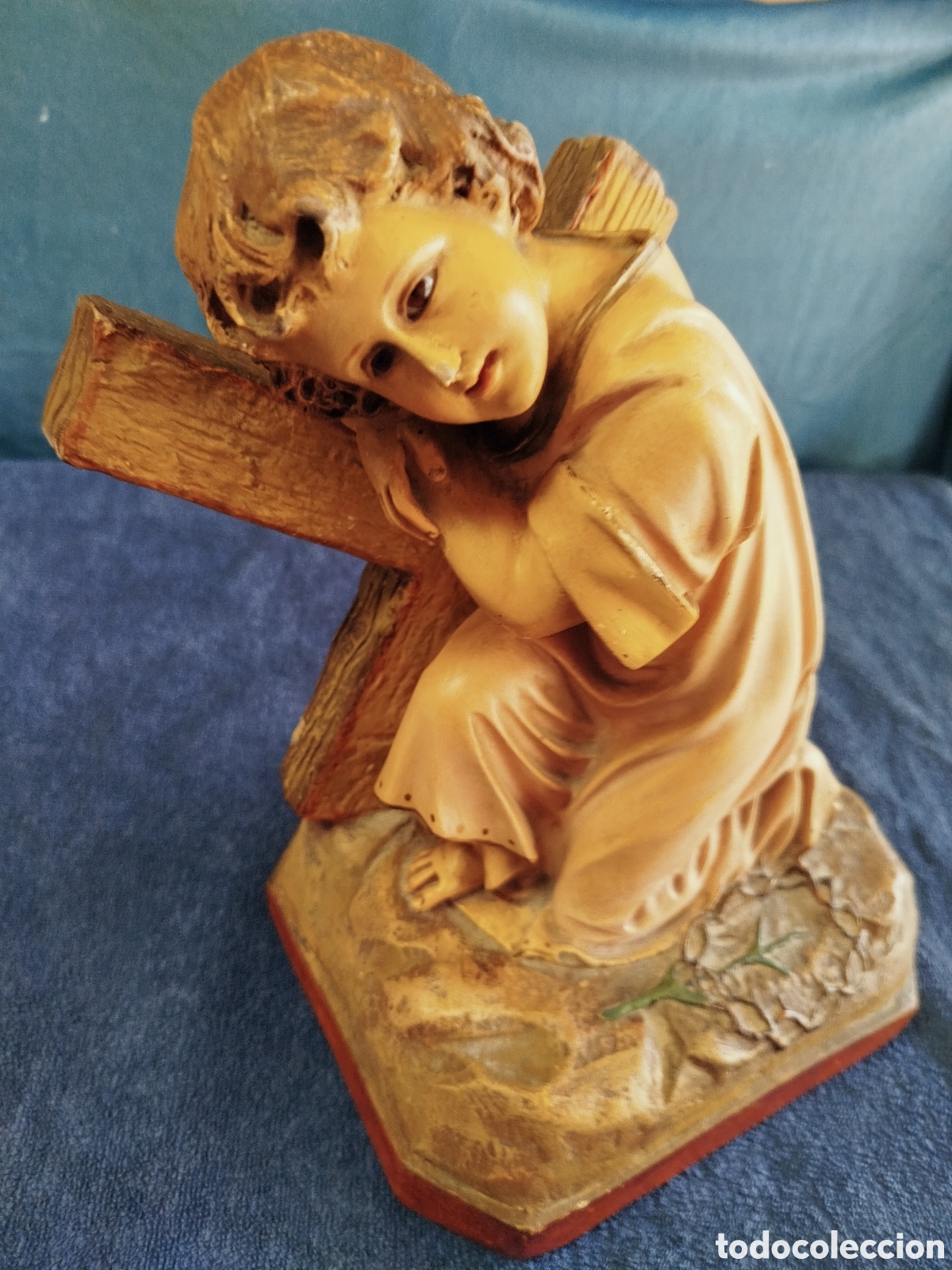 Antig&uuml;edades: Antigua escultura del Ni&ntilde;o Jes&uacute;s pasionario. Olot, ojos de cristal.