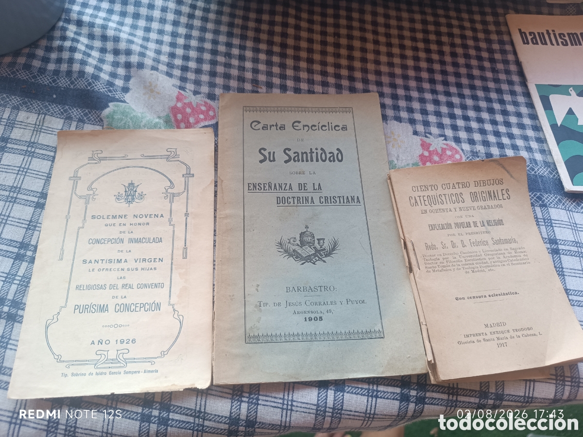 Antig&uuml;edades: PEQUE&Ntilde;OS LIBROS RELIGIOSOS