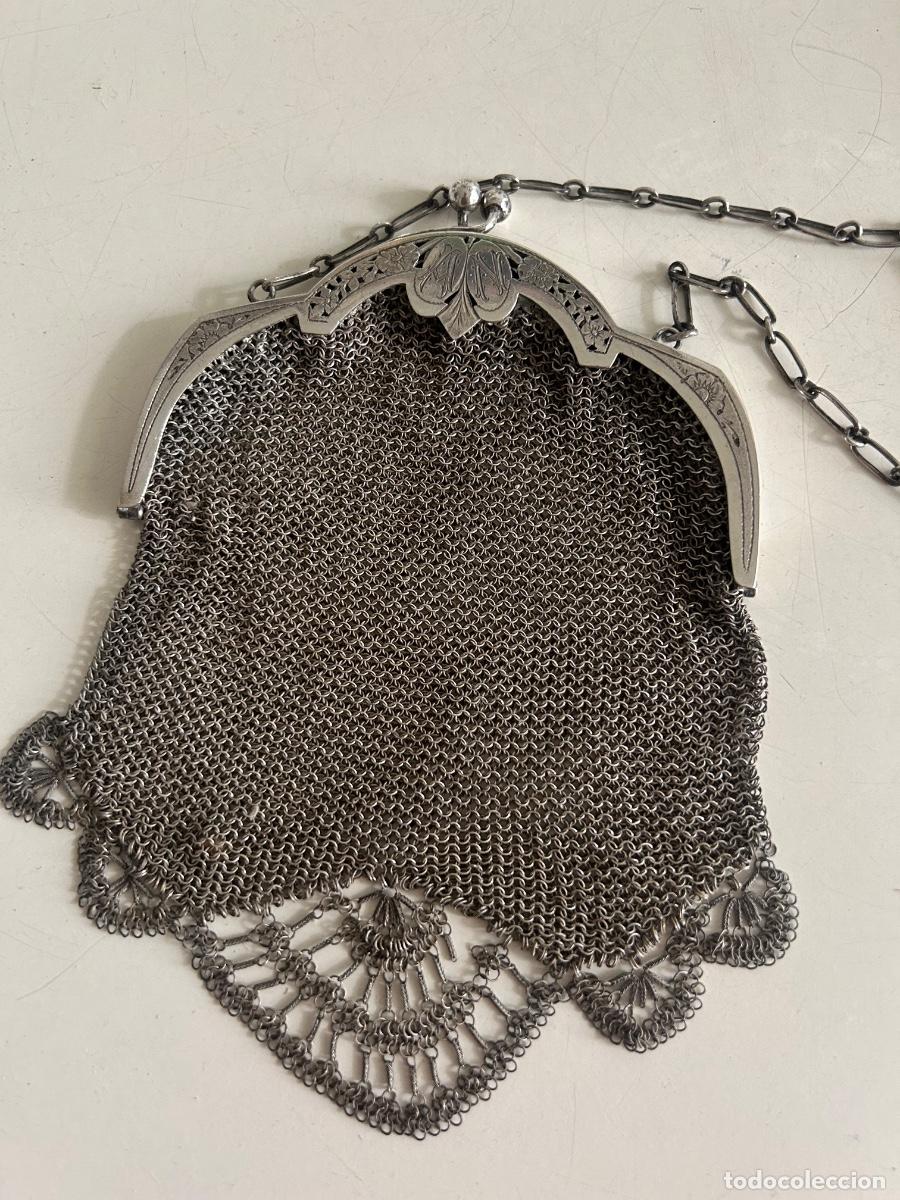 Antig&uuml;edades: Bolso antiguo de plata