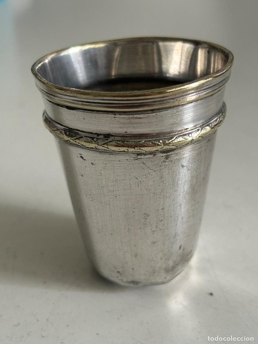 Antig&uuml;edades: Vasito peque&ntilde;o de plata - Foto 2