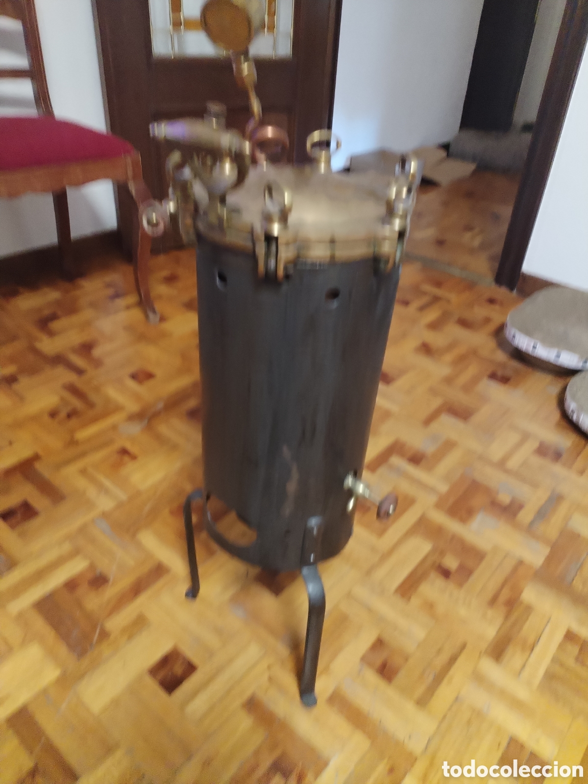 Antig&uuml;edades: Autoclave siglo XIX hierro forjado y bronce
