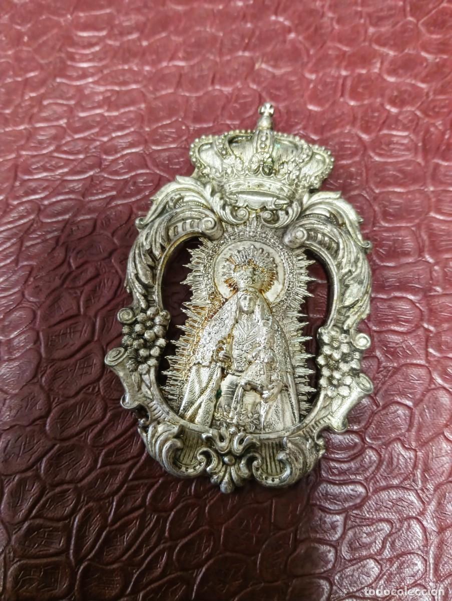 Antig&uuml;edades: BONITA MEDALLA PROCESIONAL - N.S. VIRGEN DEL ROCIO - REAL COFRADIA