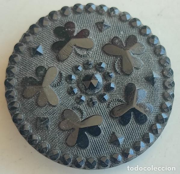 Antig&uuml;edades: BOTON ANTIGUO DE AZABACHE, SIGLO XIX, MUY BONITO, 27 MM , 2&ordm;