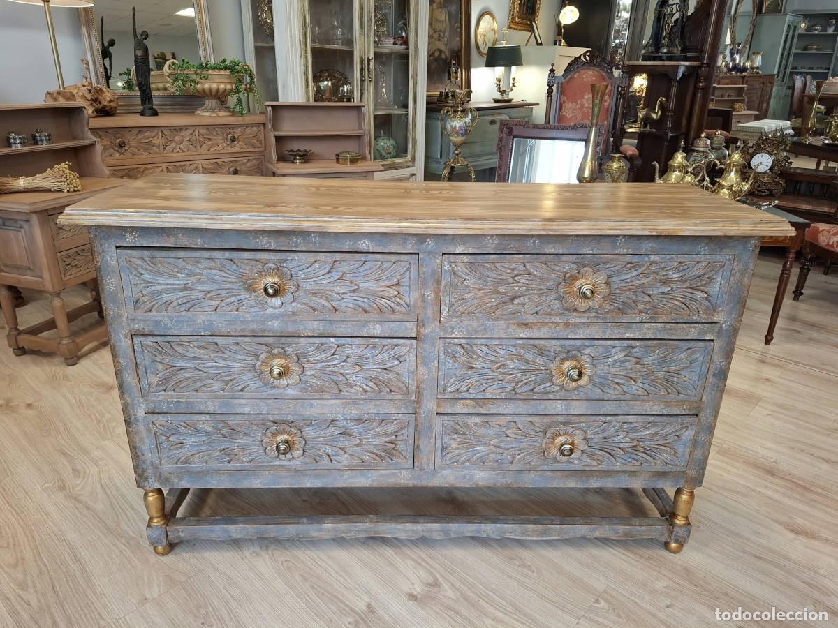 Antig&uuml;edades: C&oacute;moda castellana azul empolvado - Foto 2