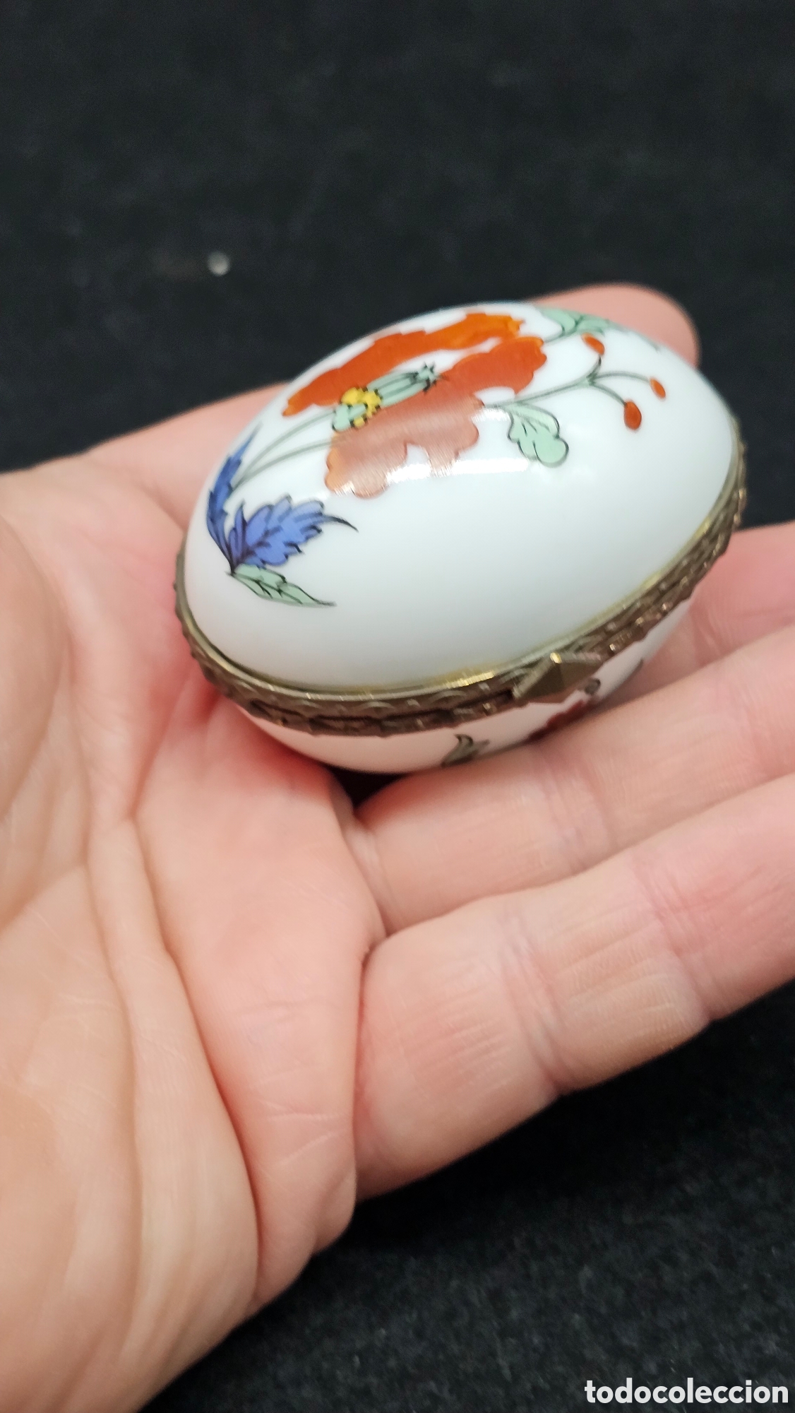 Antig&uuml;edades: Cajita huevo de porcelana de colecci&oacute;n