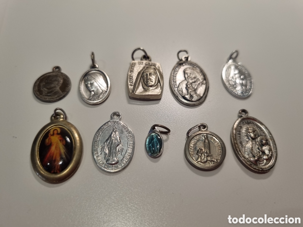 Antig&uuml;edades: Lote de 10 medallas variadas