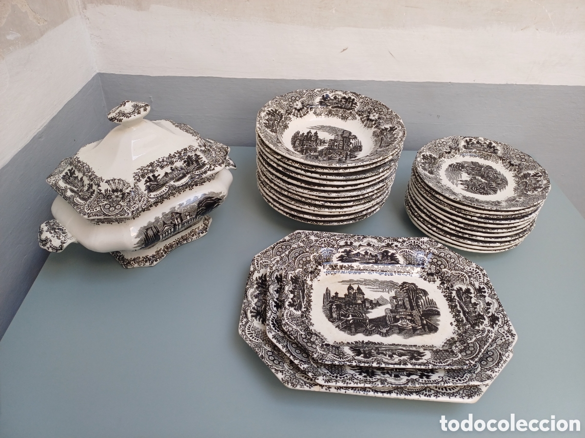 Antig&uuml;edades: Vajilla de La Cartuja de Sevilla, serie Vistas