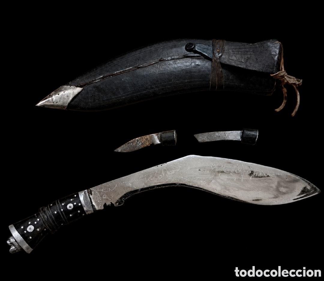 Antig&uuml;edades: Kukri del Nepal de 1880 a 1900 con su funda original el Karda y el Chakmak originales