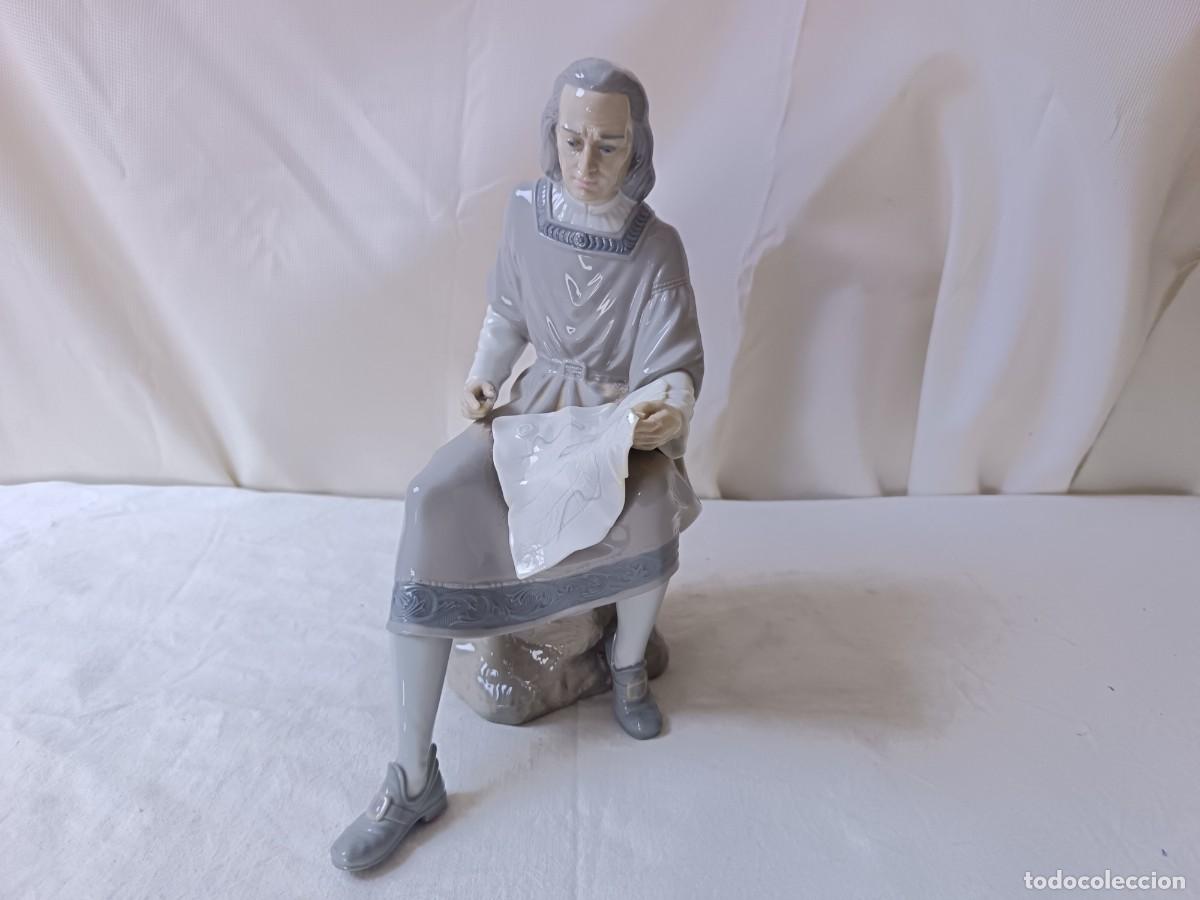 Antig&uuml;edades: Figura de Porcelana, Crist&oacute;bal Col&oacute;n planificando su viaje, NAO by Lladr&oacute;, sellos en base, 1990&acute;s